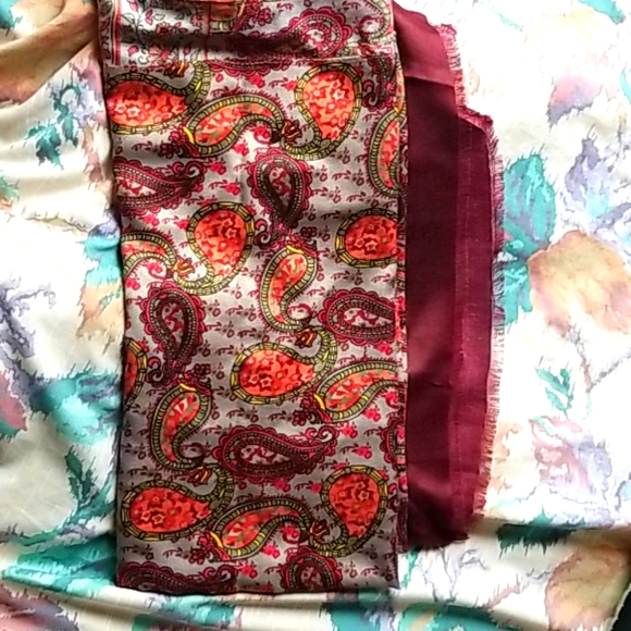 Scarf - Picture 2 of 2